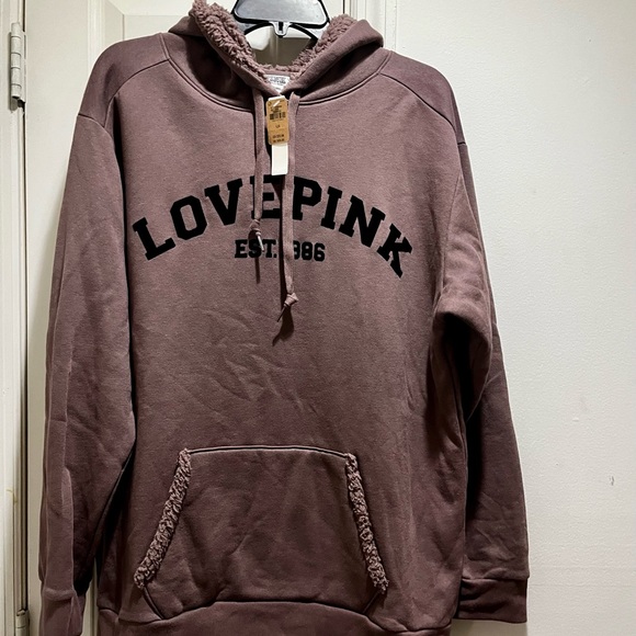 NWT Pink VS Love Pink sweatshirt with Sherpa and hoodie - Picture 1 of 16